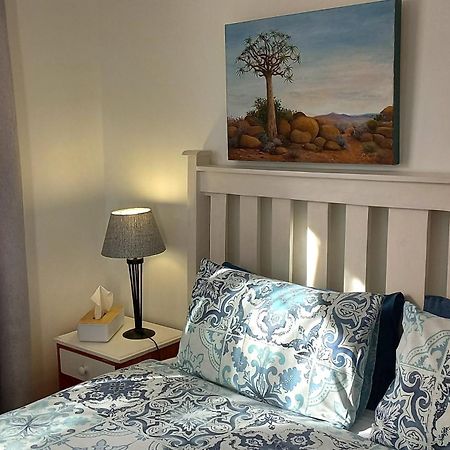 19 On Robyn Apartment Durbanville Ngoại thất bức ảnh