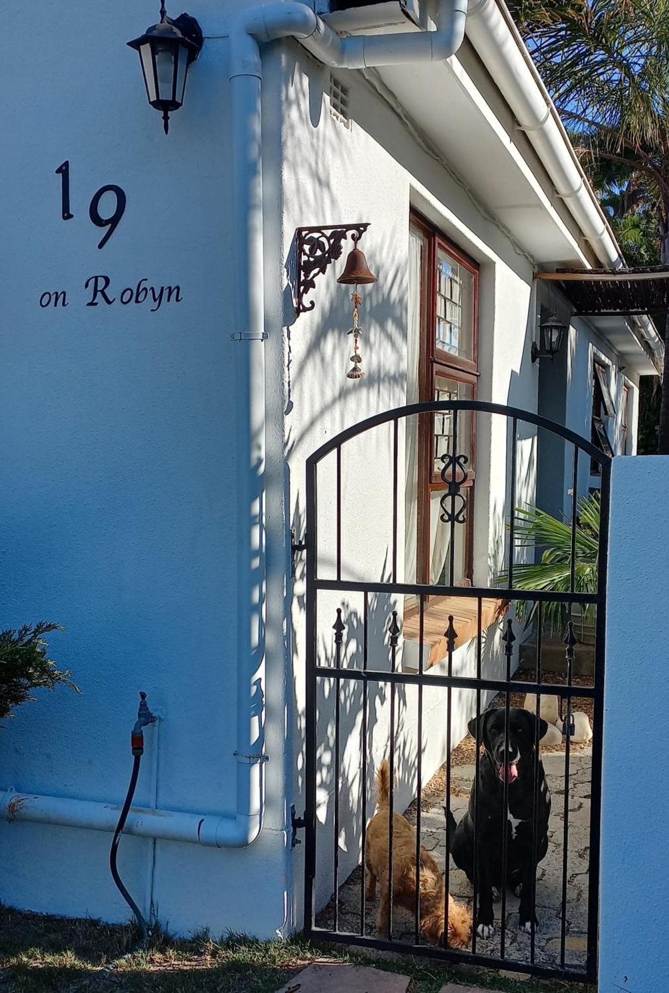 19 On Robyn Apartment Durbanville Ngoại thất bức ảnh